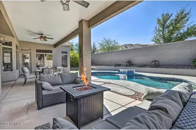 17977 W Hubbard Drive, Goodyear, AZ 85338 - Photo 26