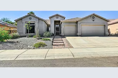 17977 W Hubbard Drive, Goodyear, AZ 85338 - Photo 2