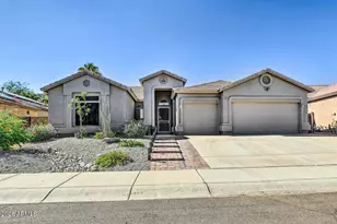 17977 W Hubbard Dr, Goodyear, AZ 85338 - Photo 2