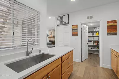 11333 N 92nd Street #1065, Scottsdale, AZ 85260 - Photo 6