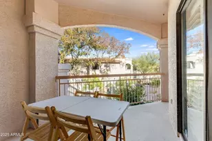 9151 W Greenway Rd, Peoria, AZ 85381 - Photo 24