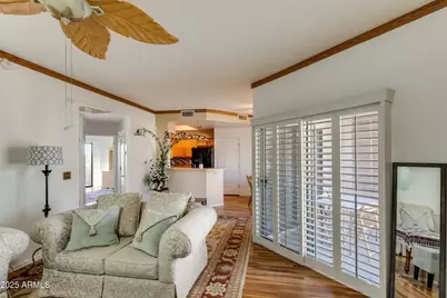 9151 W Greenway Road #252, Peoria, AZ 85381 - Photo 6