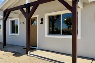 3737 E Karen Dr, Phoenix, AZ 85032 - Photo 2