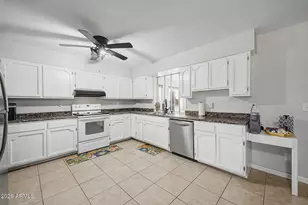 20915 W Dale Ln, Wittmann, AZ 85361 - Photo 10