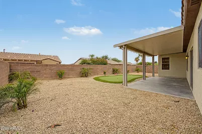 19241 N Emerald Cove Way, Surprise, AZ 85387 - Photo 18