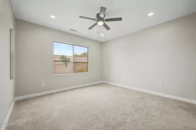 19241 N Emerald Cove Way, Surprise, AZ 85387 - Photo 6