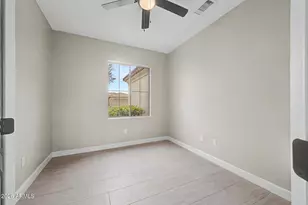 19241 N Emerald Cove Way, Surprise, AZ 85387 - Photo 18