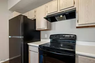 3236 E Chandler Blvd, Phoenix, AZ 85048 - Photo 8