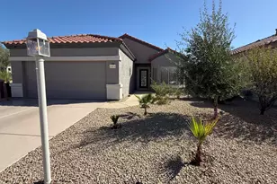 15876 W Alpine Ridge Dr, Surprise, AZ 85374 - Photo 2