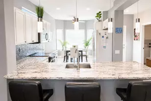 15876 W Alpine Ridge Dr, Surprise, AZ 85374 - Photo 6