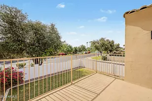 929 S Scallop Dr, Gilbert, AZ 85233 - Photo 32