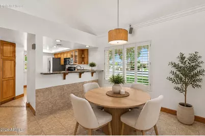 10 E Coral Gables Drive, Phoenix, AZ 85022 - Photo 14
