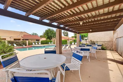 10 E Coral Gables Drive, Phoenix, AZ 85022 - Photo 34
