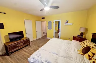 15 E Orange Dr, Phoenix, AZ 85012 - Photo 16