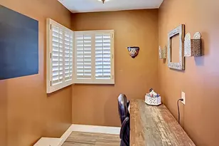 15 E Orange Dr, Phoenix, AZ 85012 - Photo 22