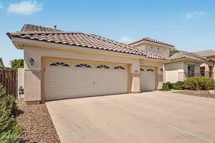 1528 E Laredo St, Chandler, AZ 85225 - Photo 30