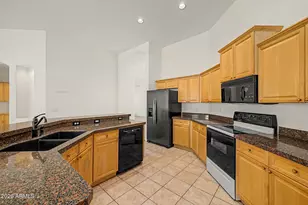 1528 E Laredo St, Chandler, AZ 85225 - Photo 10