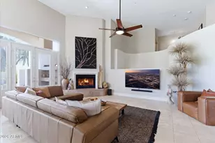 10299 N 103rd Pl, Scottsdale, AZ 85258 - Photo 4