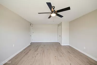4750 N 39th Drive, Phoenix, AZ 85019 - Photo 22
