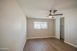 4750 N 39th Dr, Phoenix, AZ 85019 - Photo 18