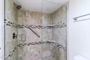 5995 N 78th St, Scottsdale, AZ 85250 - Photo 18