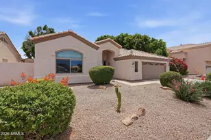 11203 W Cottonwood Ln, Avondale, AZ 85392 - Photo 1