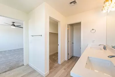 17137 N 61st Drive, Glendale, AZ 85308 - Photo 32