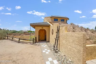 412 W Joy Ranch Road, Phoenix, AZ 85086 - Photo 2