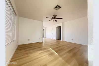 4837 N 87th Avenue, Phoenix, AZ 85037 - Photo 4
