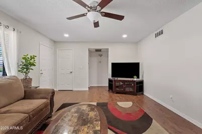 564 S 76th Place, Mesa, AZ 85208 - Photo 6