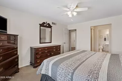 564 S 76th Place, Mesa, AZ 85208 - Photo 8