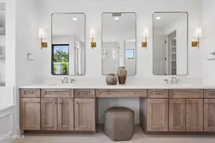 4248 E Patricia Jane Dr, Phoenix, AZ 85018 - Photo 22
