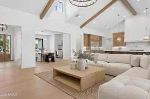 4248 E Patricia Jane Dr, Phoenix, AZ 85018 - Photo 6