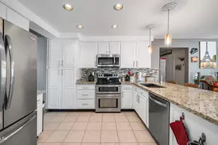 22531 N 74th Ave, Glendale, AZ 85310 - Photo 18