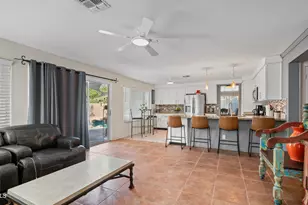 22531 N 74th Ave, Glendale, AZ 85310 - Photo 14