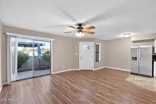 2040 S Longmore, Mesa, AZ 85202 - Photo 10