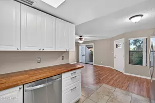 2040 S Longmore, Mesa, AZ 85202 - Photo 8