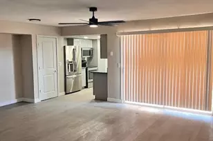 6935 W Monterosa Cir, Phoenix, AZ 85033 - Photo 24