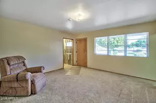375 S Buena Vista Ave, Gilbert, AZ 85296 - Photo 8