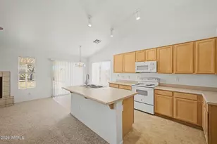 1407 W Bluefield Ave, Phoenix, AZ 85023 - Photo 4