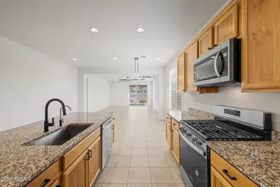 8954 W San Juan Avenue, Glendale, AZ 85305 - Photo 16