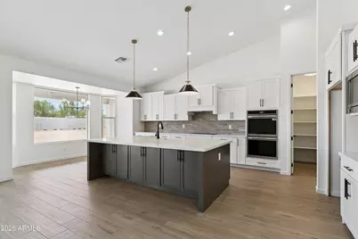 1686 E Carriage Lane, Phoenix, AZ 85086 - Photo 4