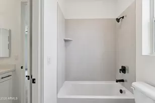 1686 E Carriage Ln, Phoenix, AZ 85086 - Photo 22