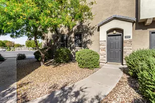 357 N 168th Dr, Goodyear, AZ 85338 - Photo 4