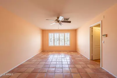 125 E Blue Eagle Lane, Phoenix, AZ 85086 - Photo 32