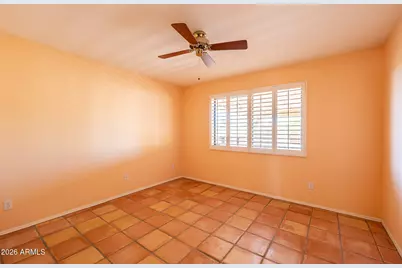 125 E Blue Eagle Lane, Phoenix, AZ 85086 - Photo 38
