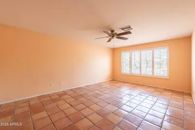 125 E Blue Eagle Lane, Phoenix, AZ 85086 - Photo 12
