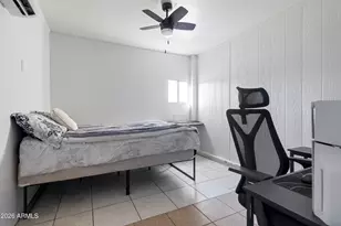 2940 N 81st Dr, Phoenix, AZ 85033 - Photo 16