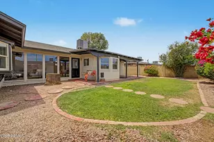 1066 E Carson Dr, Tempe, AZ 85282 - Photo 18