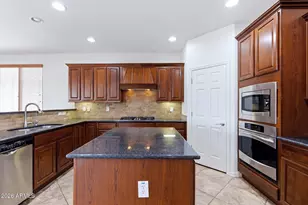 29212 N 20th Ln, Phoenix, AZ 85085 - Photo 8